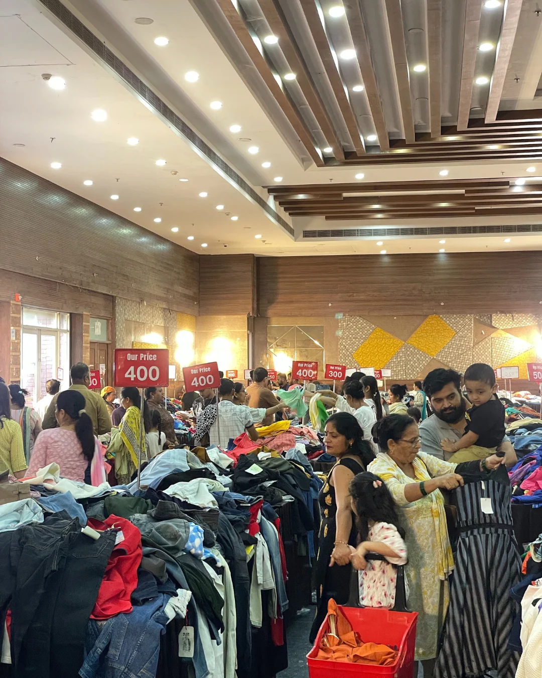 Real shoppers at the fashion clearance sale